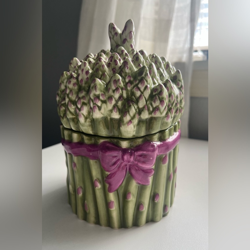 Certified International ceramic jar, asparagus